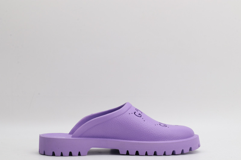 GUC LEATHER SLIDE