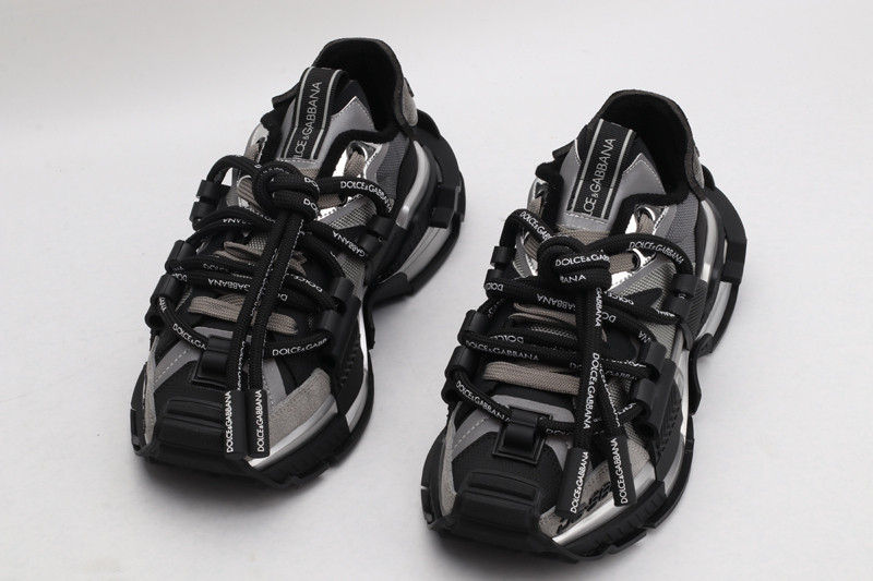 DG SNEAKER