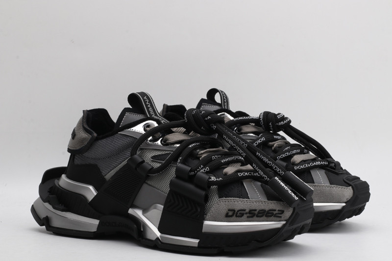 DG SNEAKER