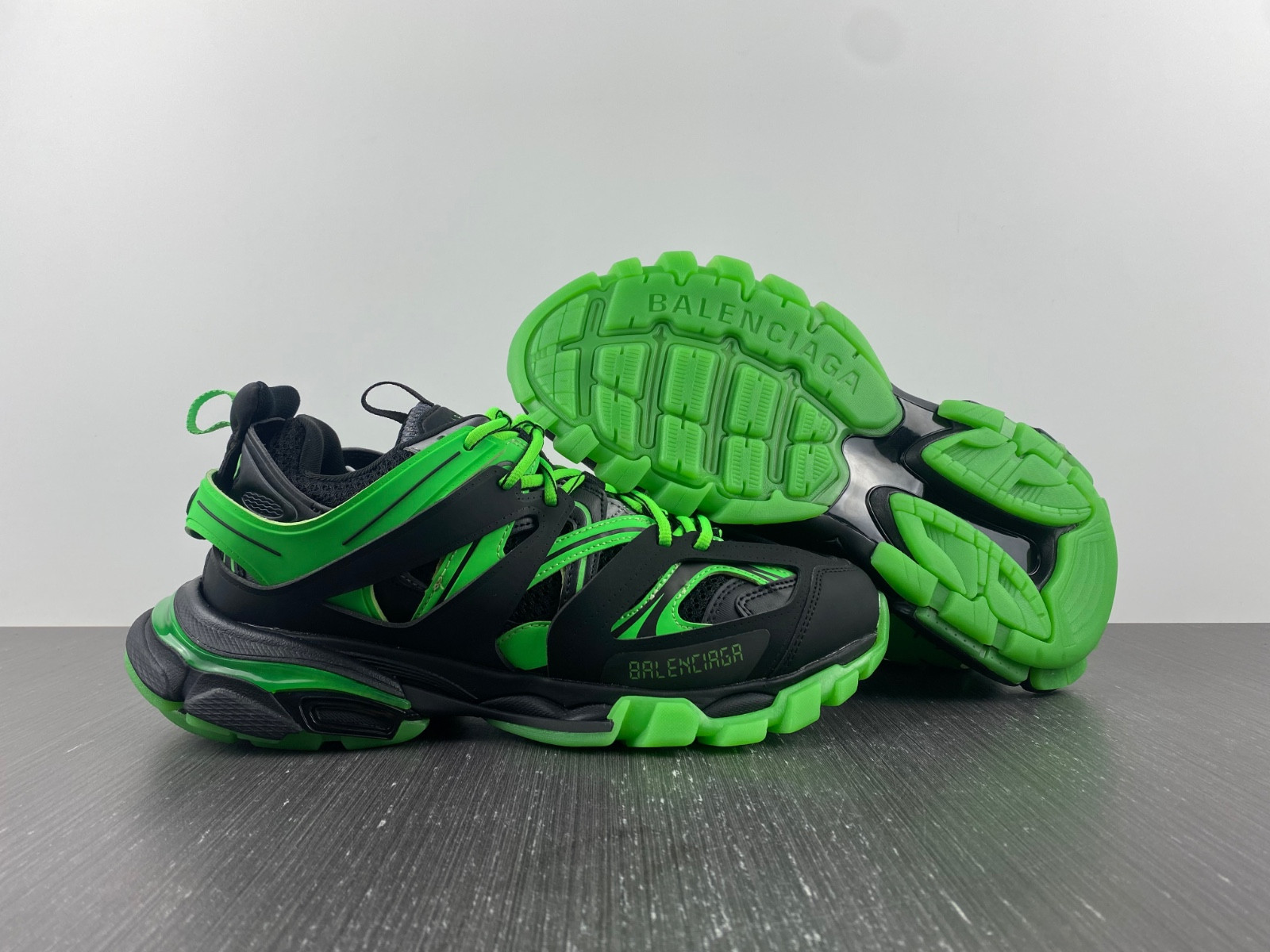Ba*len*cia*ga track trainer 542023-w3rl1-1035