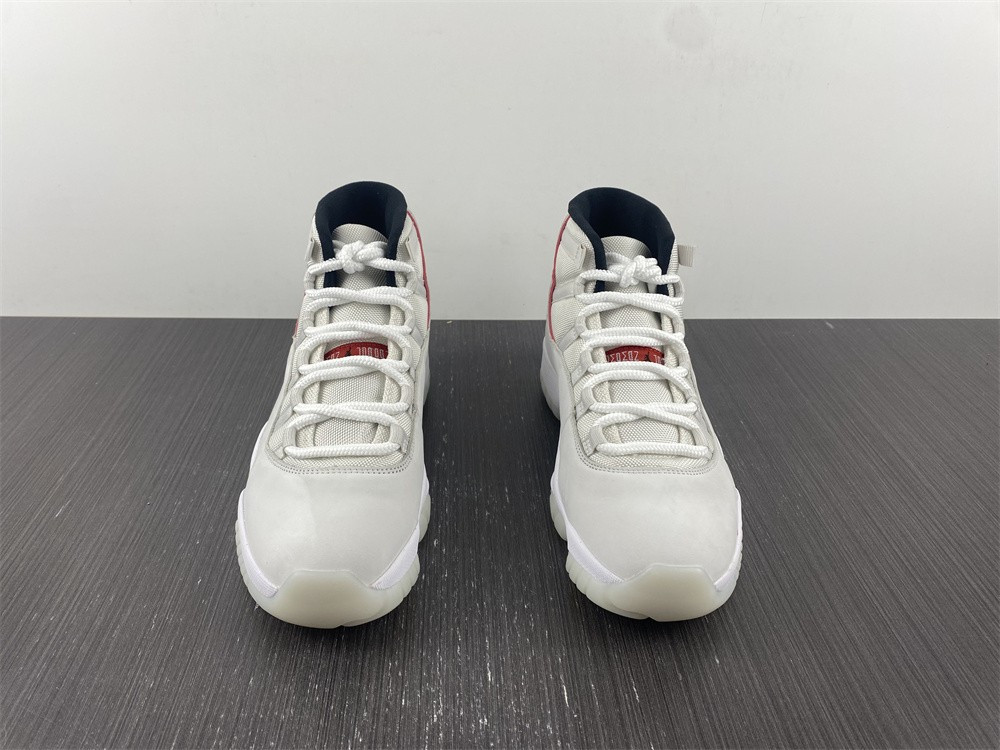 Air Jordan 11 Retro Platinum Tint 378037-016