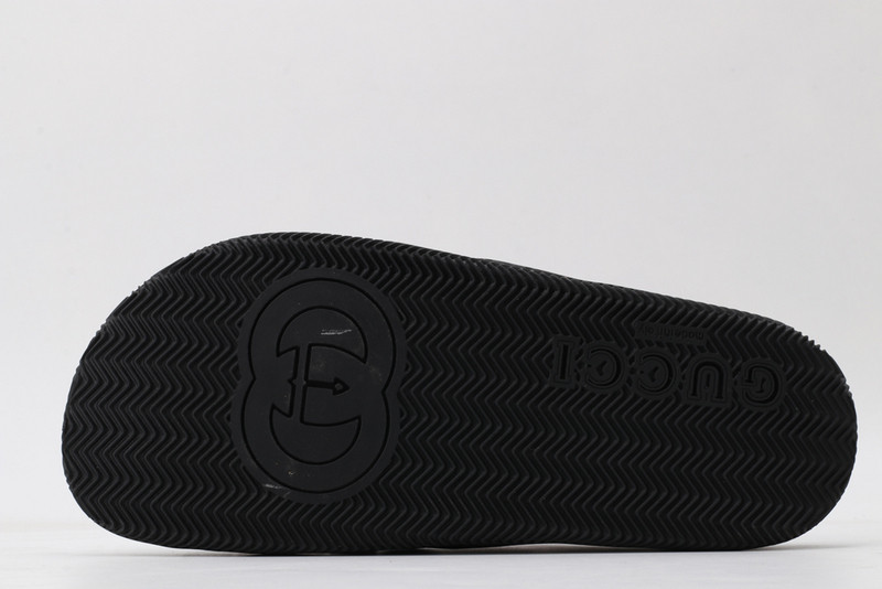 GUC LEATHER SLIDE