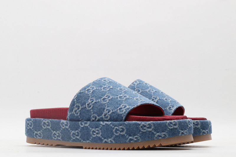 GUC LEATHER SLIDE