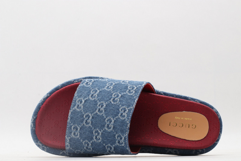 GUC LEATHER SLIDE
