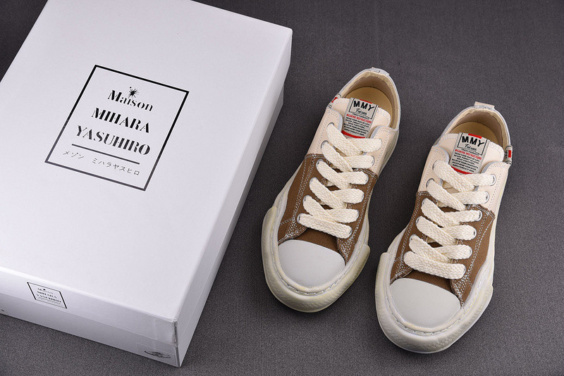 MAISON MIHARA SNEAKERS
