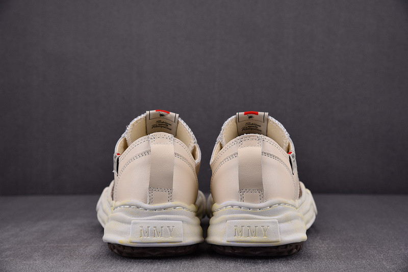 MAISON MIHARA SNEAKERS