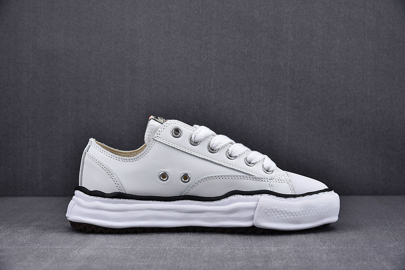 MAISON MIHARA SNEAKERS