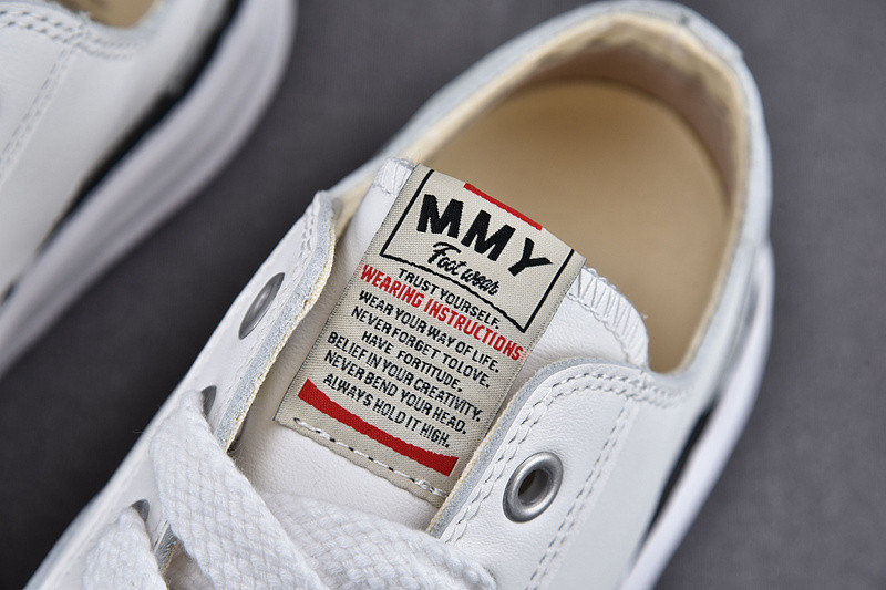 MAISON MIHARA SNEAKERS