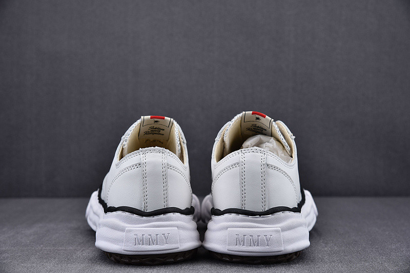 MAISON MIHARA SNEAKERS