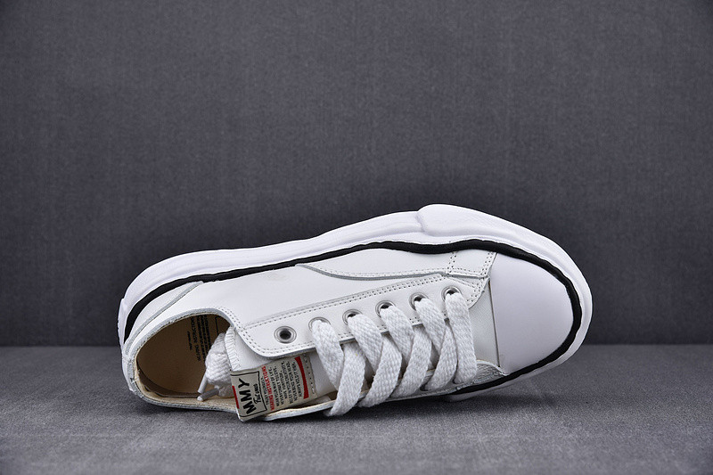MAISON MIHARA SNEAKERS