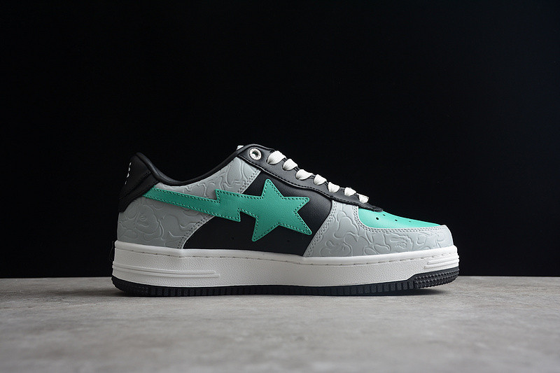 BAPE SNEAKERS