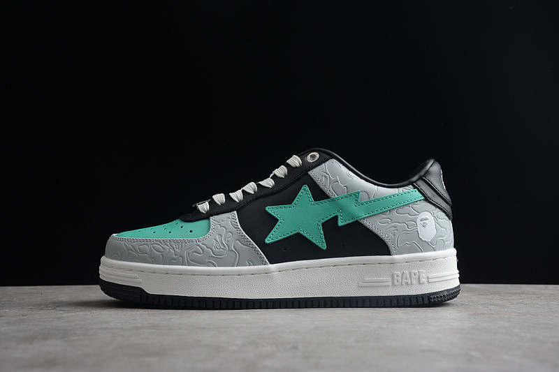 BAPE SNEAKERS