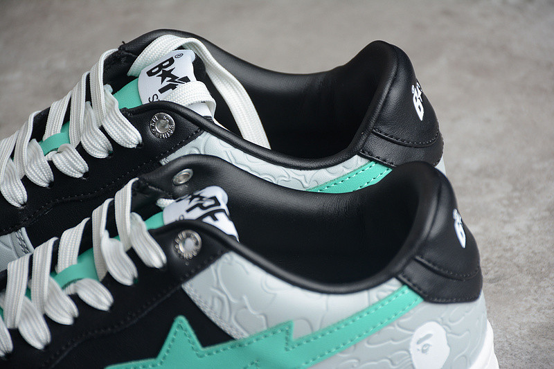 BAPE SNEAKERS