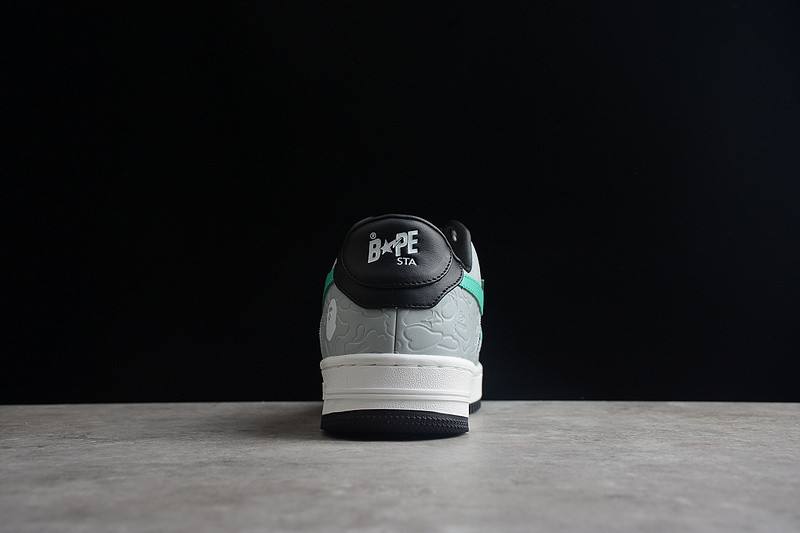 BAPE SNEAKERS