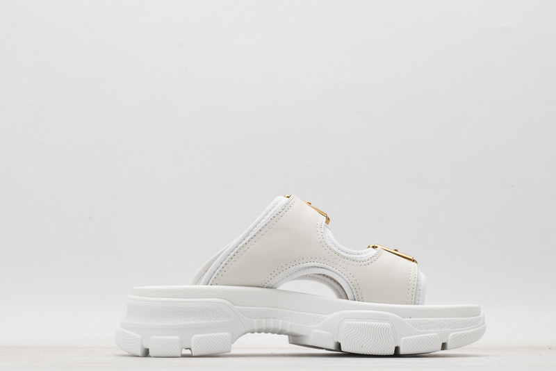 GUC LEATHER SLIDE
