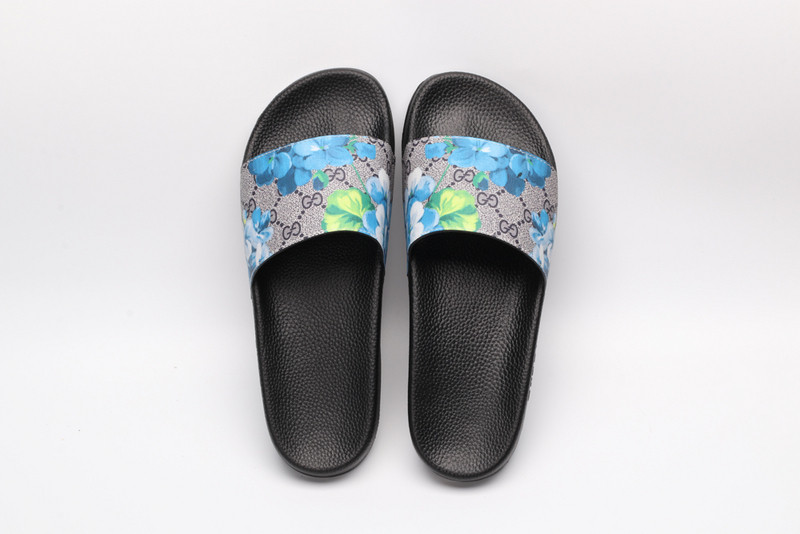 GUC LEATHER SLIDE
