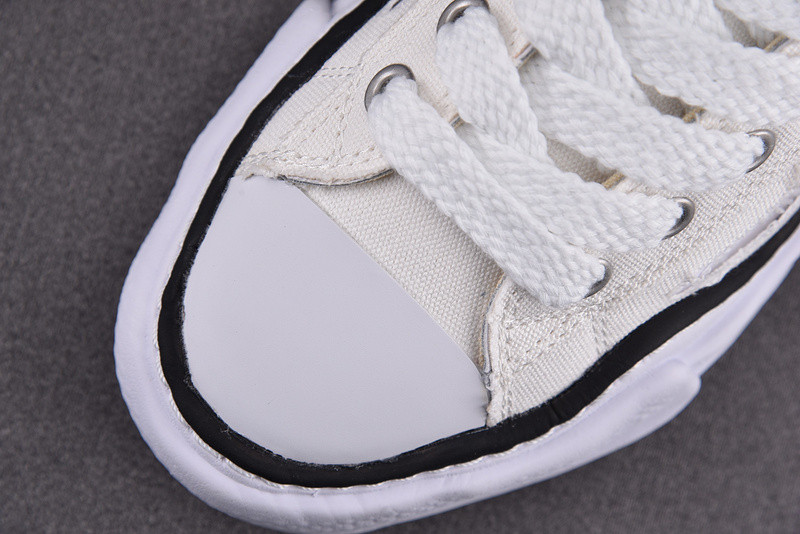 MAISON MIHARA SNEAKERS