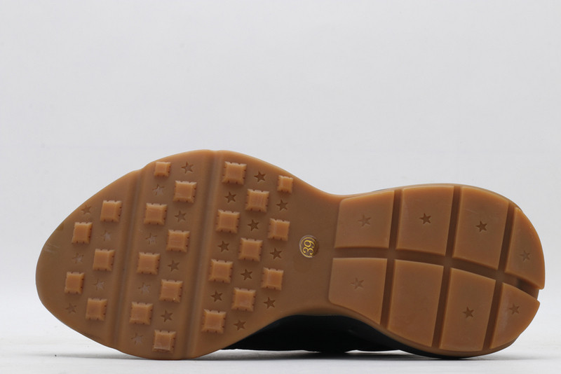 G*u*i sneakers