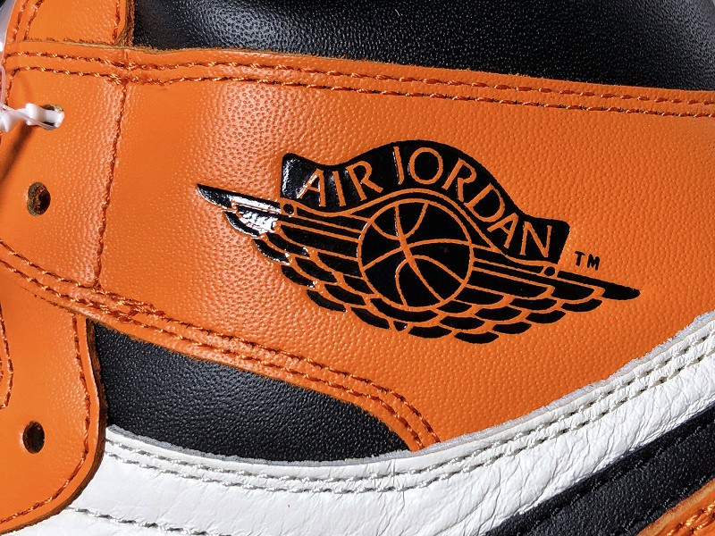 AIR JORDAN 1 RETRO HIGH OG SHATTERED BACKBOARD AWAY 555088-113