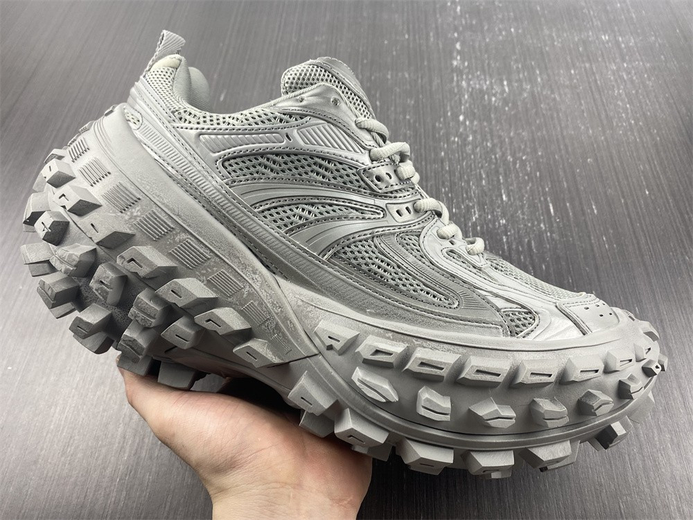 Ba*len*cia*ga bouncer chunky-sole sneakers