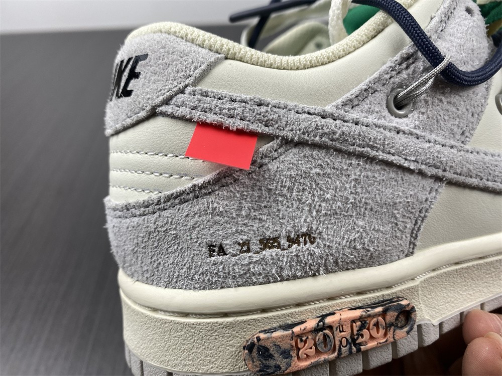 NIKE DUNK LOW OW LOT 20 OF 50 DJ0950-115