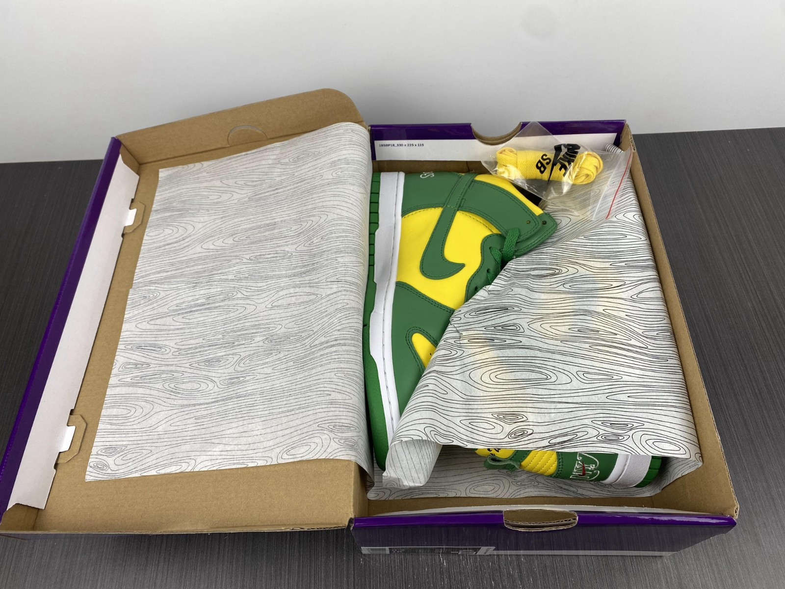 Nike SB Dunk High By Any Means Brazil DN3741-700