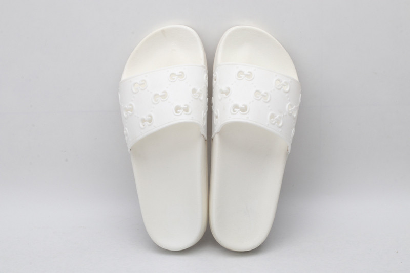 GUC LEATHER SLIDE