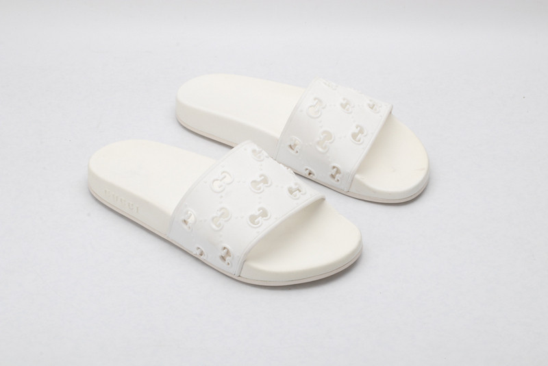 GUC LEATHER SLIDE