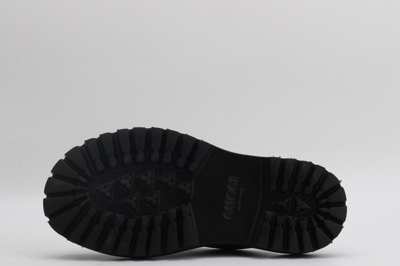GUC LEATHER SLIDE