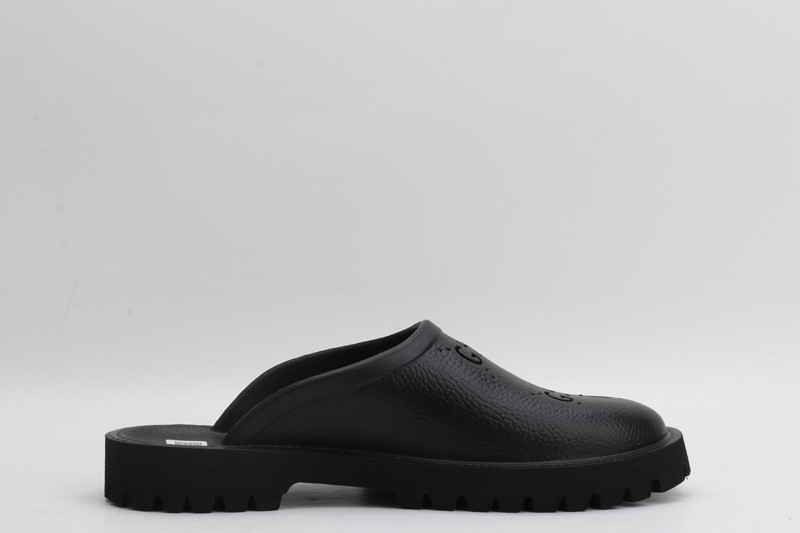 GUC LEATHER SLIDE