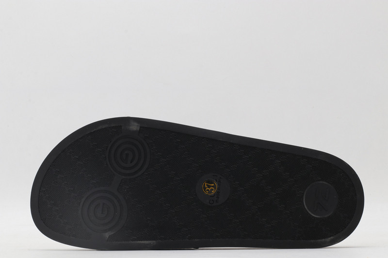 GUC LEATHER SLIDE