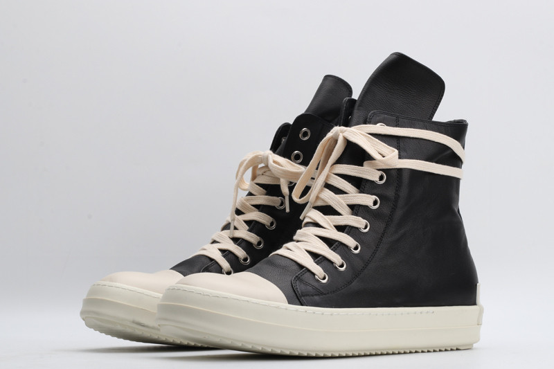 RICK 0WENS SNEAKERS