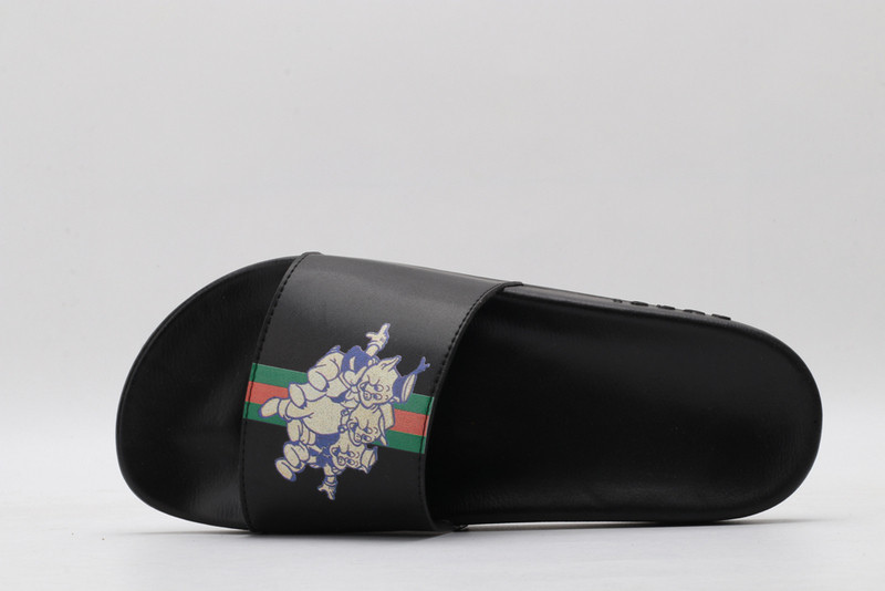 GUC LEATHER SLIDE