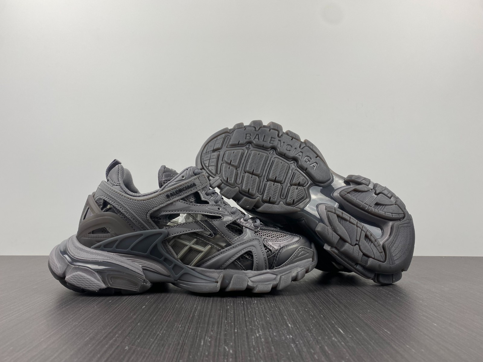 Ba*len*cia*ga track trainer 568615-w3ct1-1800