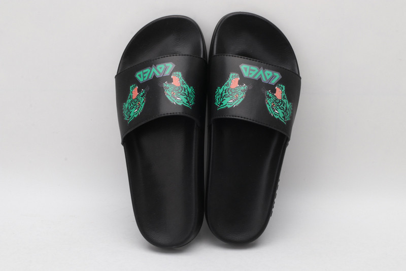 GUC LEATHER SLIDE
