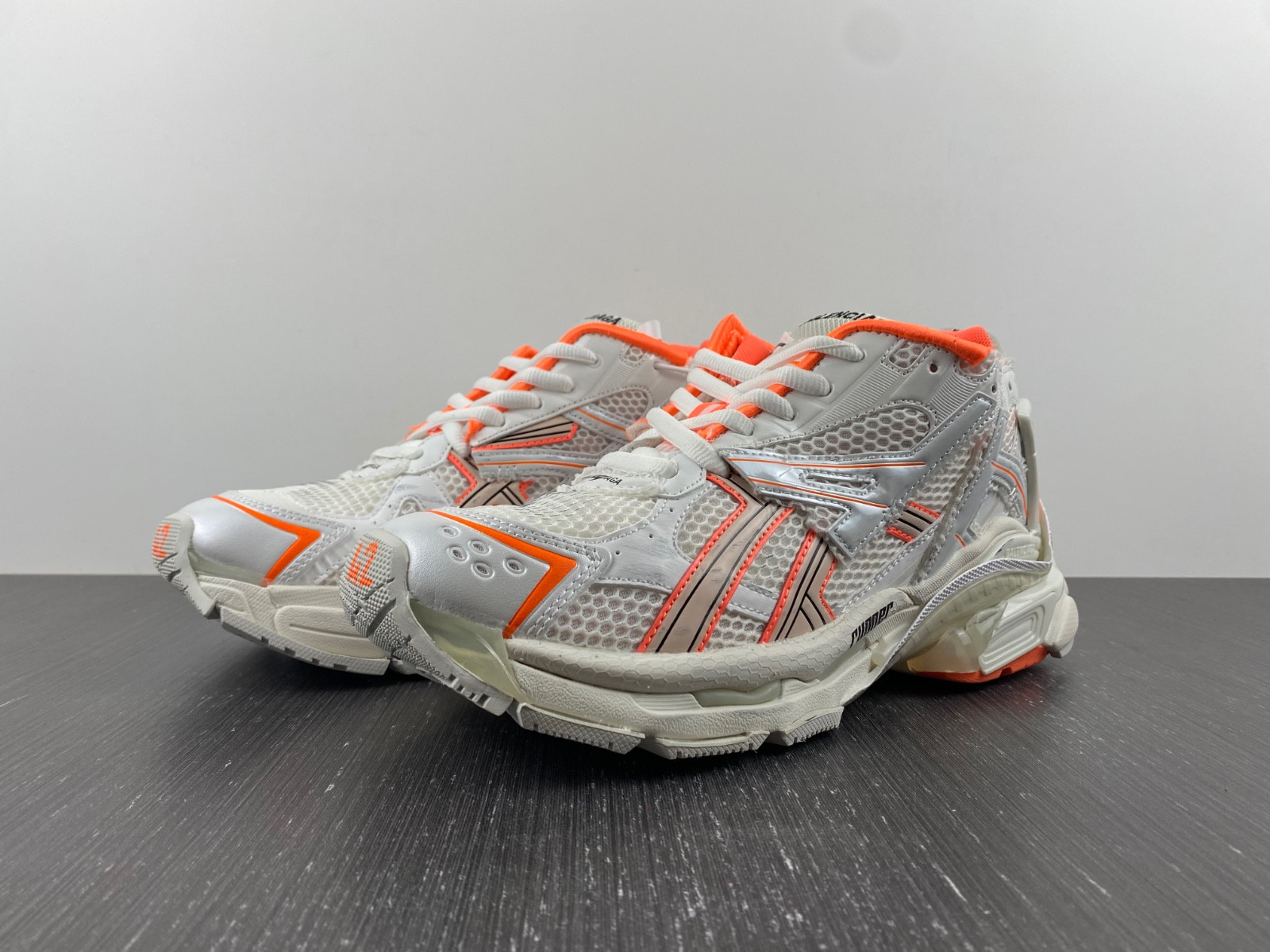 Ba*len*cia*ga runner 677403 w1rb2 2115