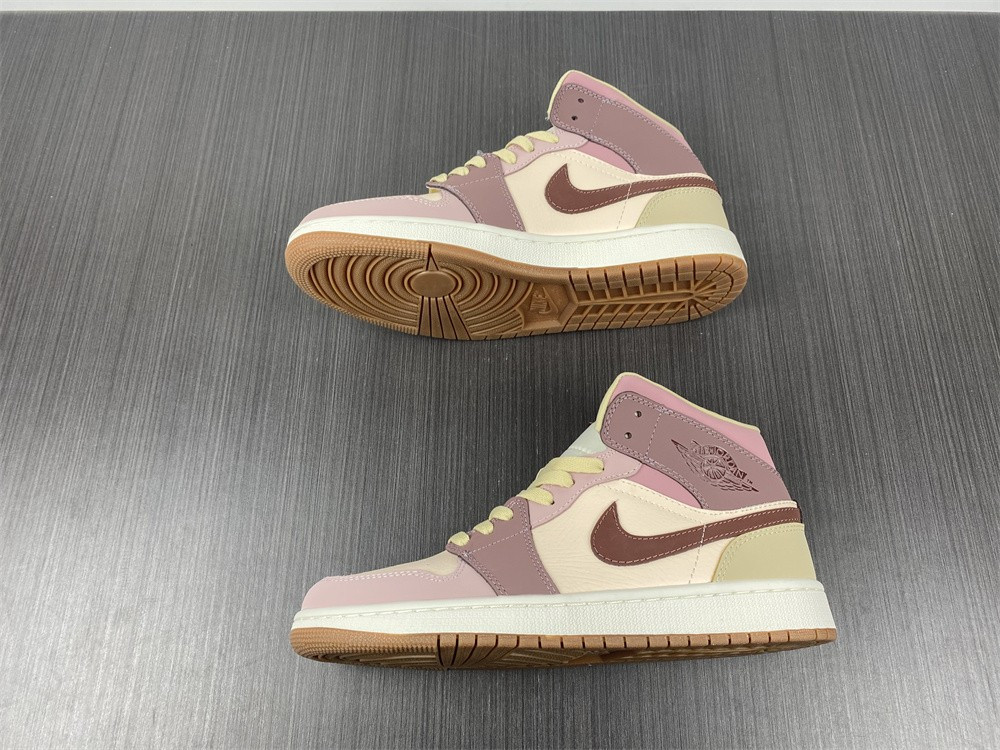Jordan 1 Mid SE Dark Pony Smoky Mauve (W) DO7440-821