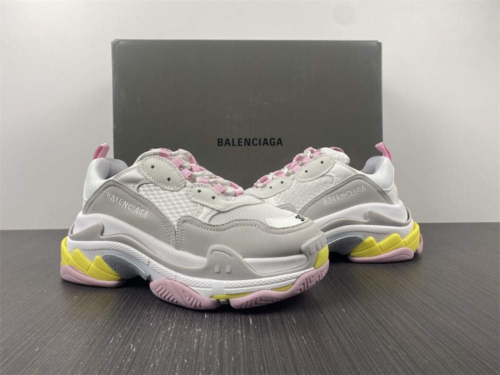 Ba*len*cia*ga triple s 524039 w2fw4 7541