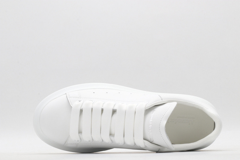 ALEXANDER MCQUEEN SNEAKER
