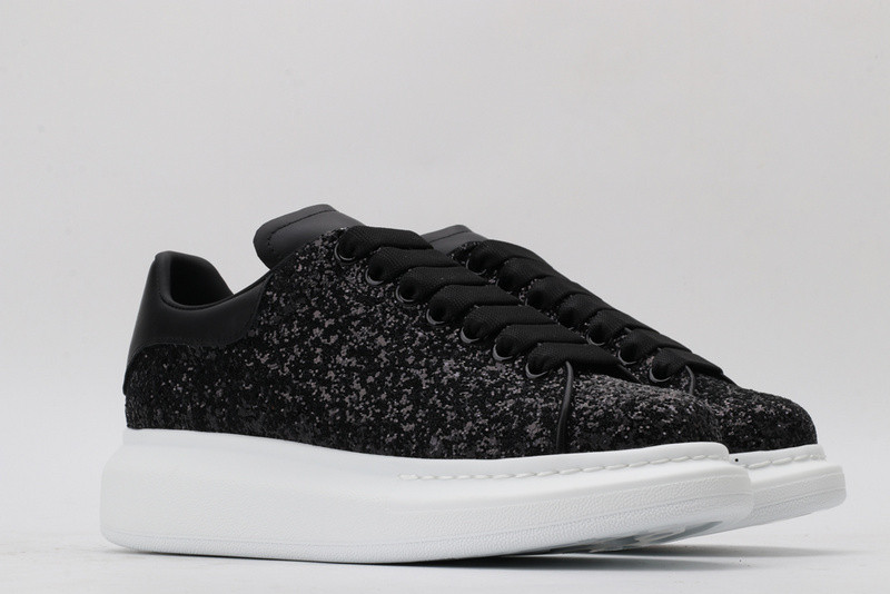ALEXANDER MCQUEEN SNEAKER