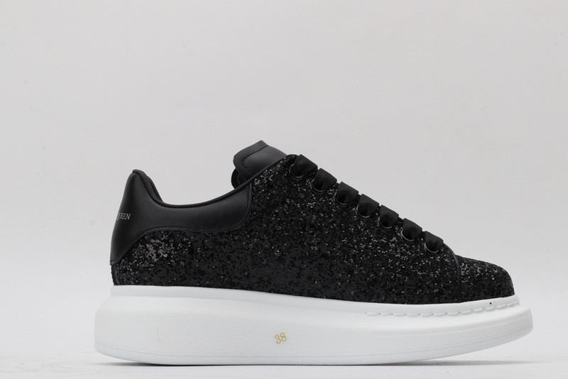 ALEXANDER MCQUEEN SNEAKER