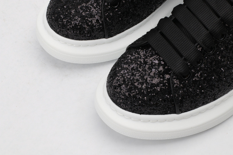ALEXANDER MCQUEEN SNEAKER