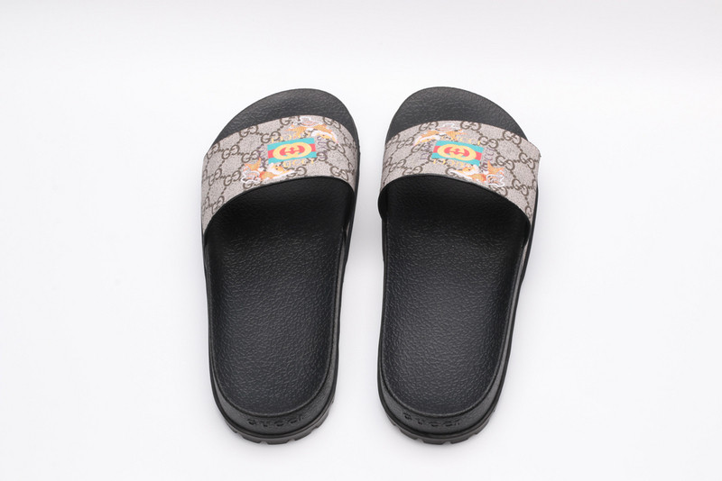GUC LEATHER SLIDE