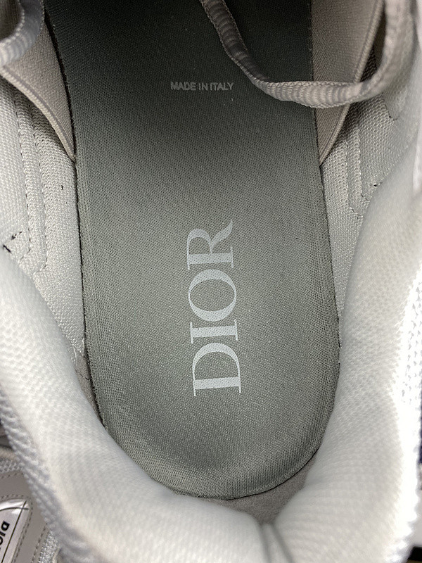 DR B30 SNEAKER