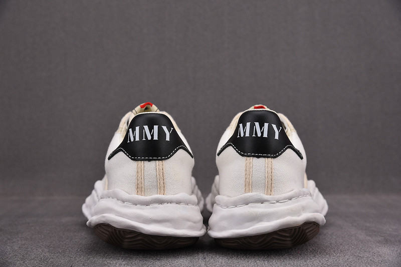 MAISON MIHARA SNEAKERS