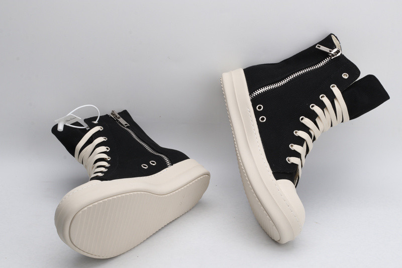 RICK 0WENS SNEAKERS