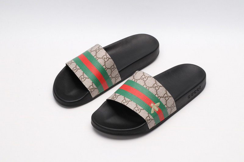 GUC LEATHER SLIDE