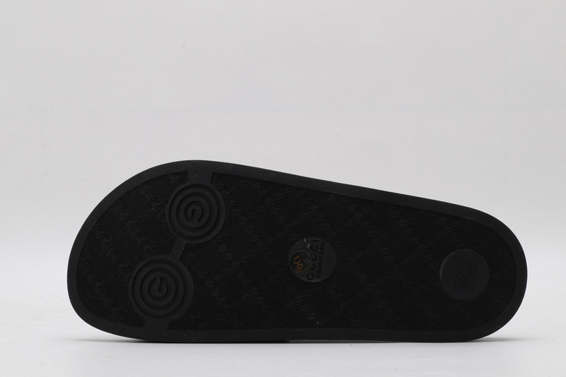 GUC LEATHER SLIDE