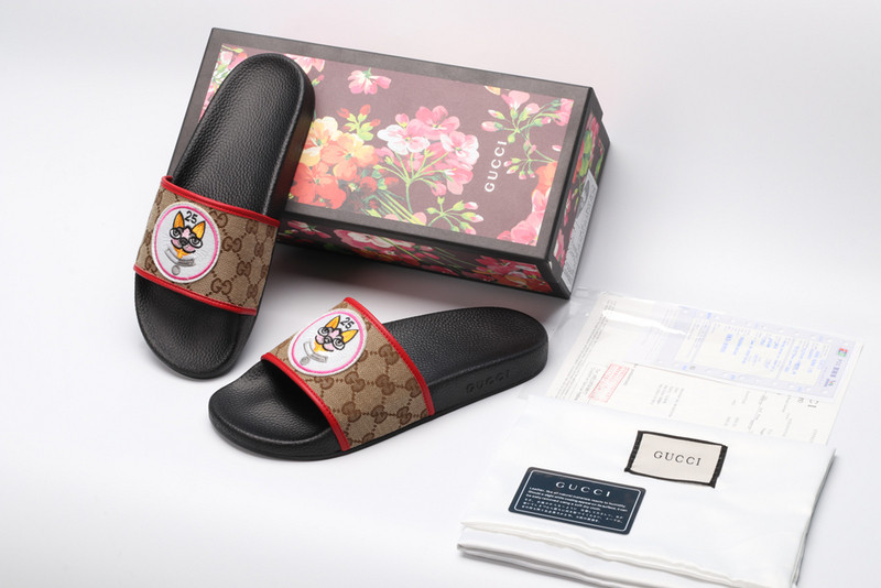 GUC LEATHER SLIDE