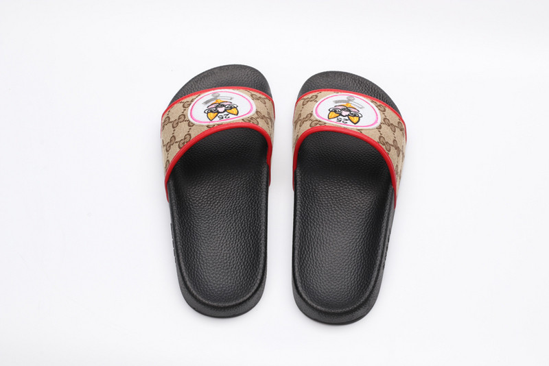 GUC LEATHER SLIDE